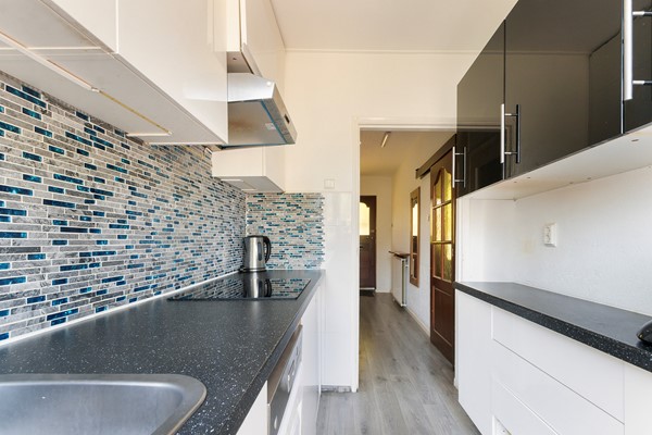 Medium property photo - Van Limburg Stirumplantsoen 14, 3317 GP Dordrecht